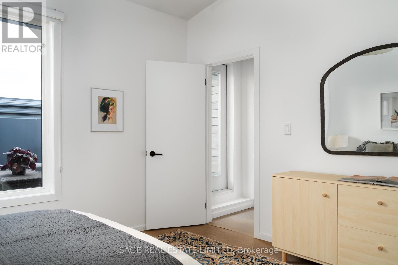 10 - 50 Bartlett Avenue, Toronto, Ontario  M6H 3E6 - Photo 26 - W12576388