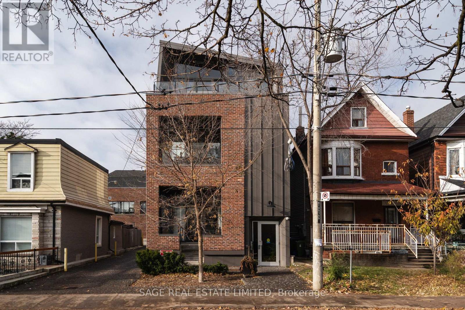 10 - 50 Bartlett Avenue, Toronto, Ontario  M6H 3E6 - Photo 36 - W12576388