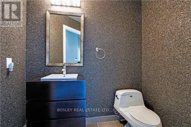 601 - 437 Roncesvalles Avenue, Toronto, Ontario  M6R 3B9 - Photo 16 - W12576394