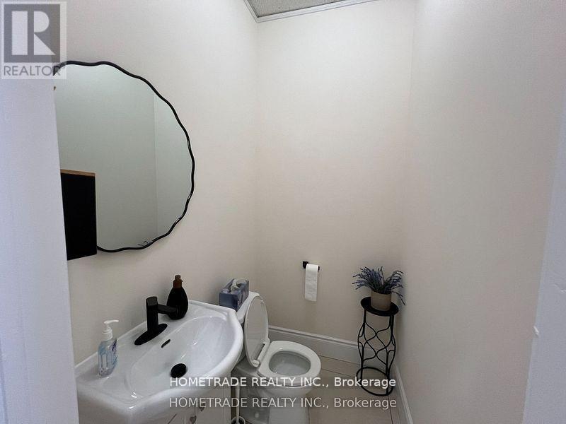 3428 Lake Shore Boulevard W, Toronto, Ontario  M8W 1N3 - Photo 5 - W12576462