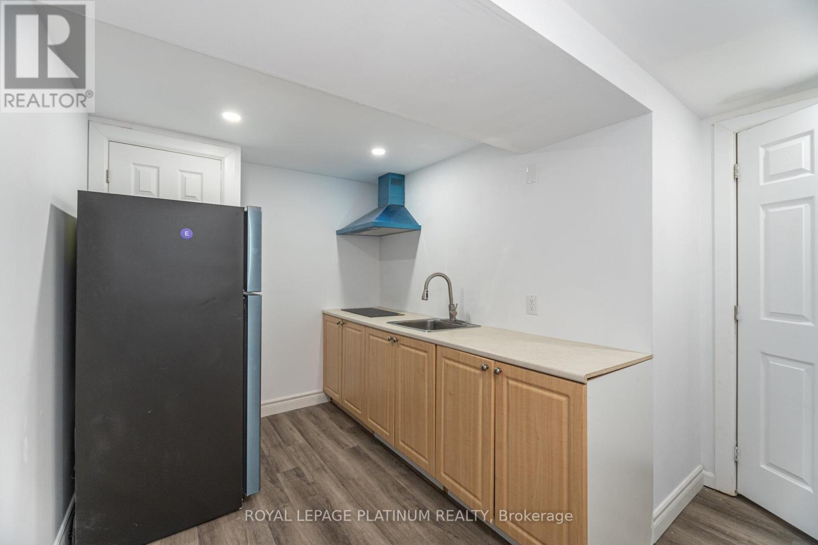 230 Archdekin Drive, Brampton, Ontario  L6V 1Z2 - Photo 32 - W12576494