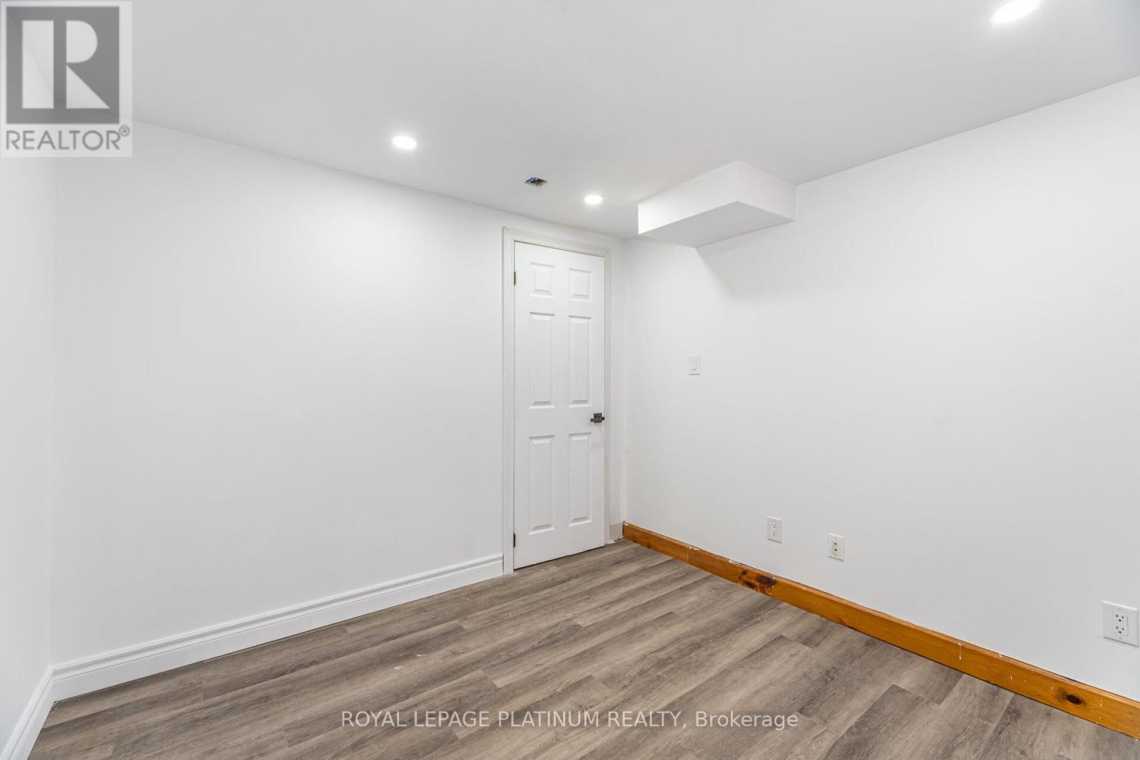 230 Archdekin Drive, Brampton, Ontario  L6V 1Z2 - Photo 33 - W12576494