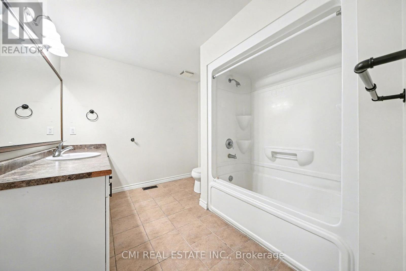 274 Amelia Street, Orangeville, Ontario  L9W 0B4 - Photo 22 - W12576516