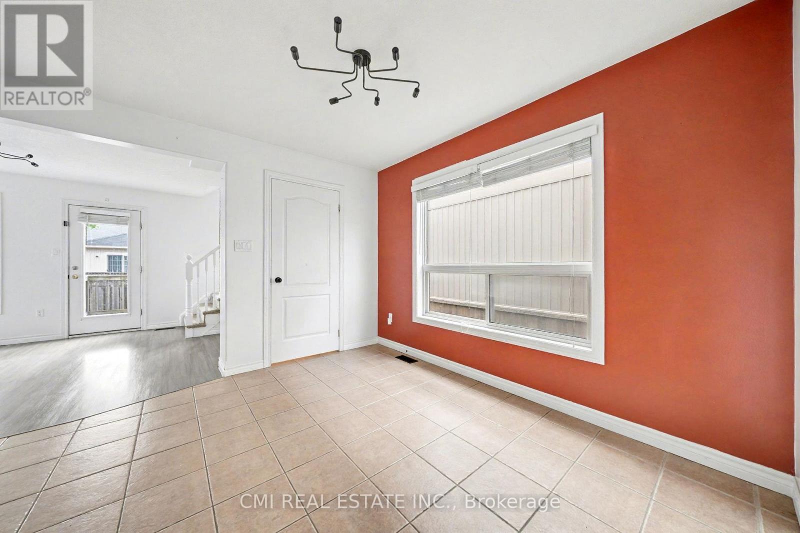 274 Amelia Street, Orangeville, Ontario  L9W 0B4 - Photo 9 - W12576516