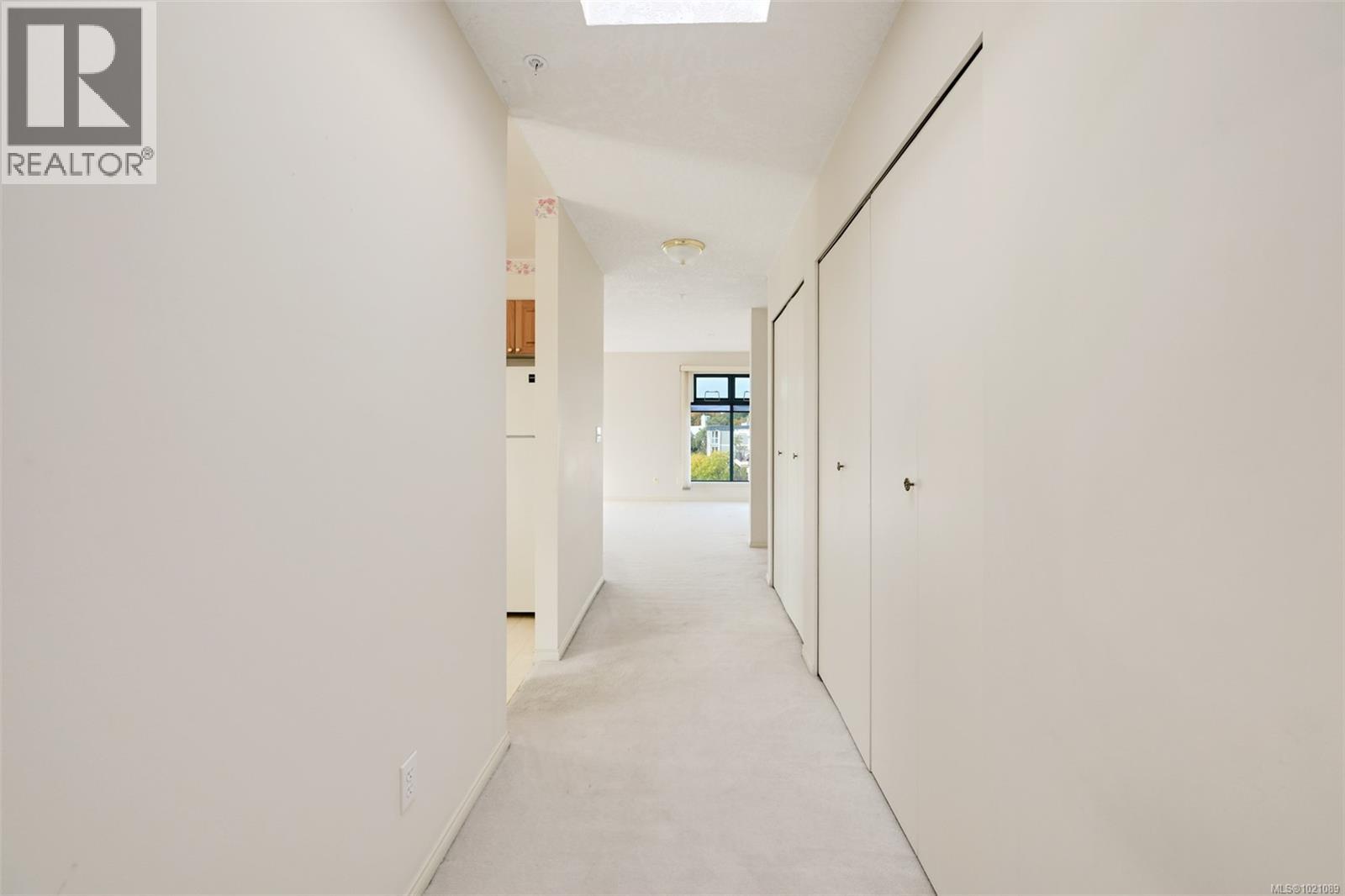 405 1063 Southgate St, Victoria, British Columbia  V8V 2Z1 - Photo 17 - 1021089