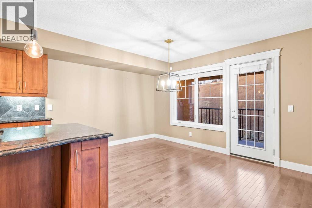 402, 10 Discovery Ridge Hill Sw, Calgary, Alberta  T3H 5X2 - Photo 11 - A2270328