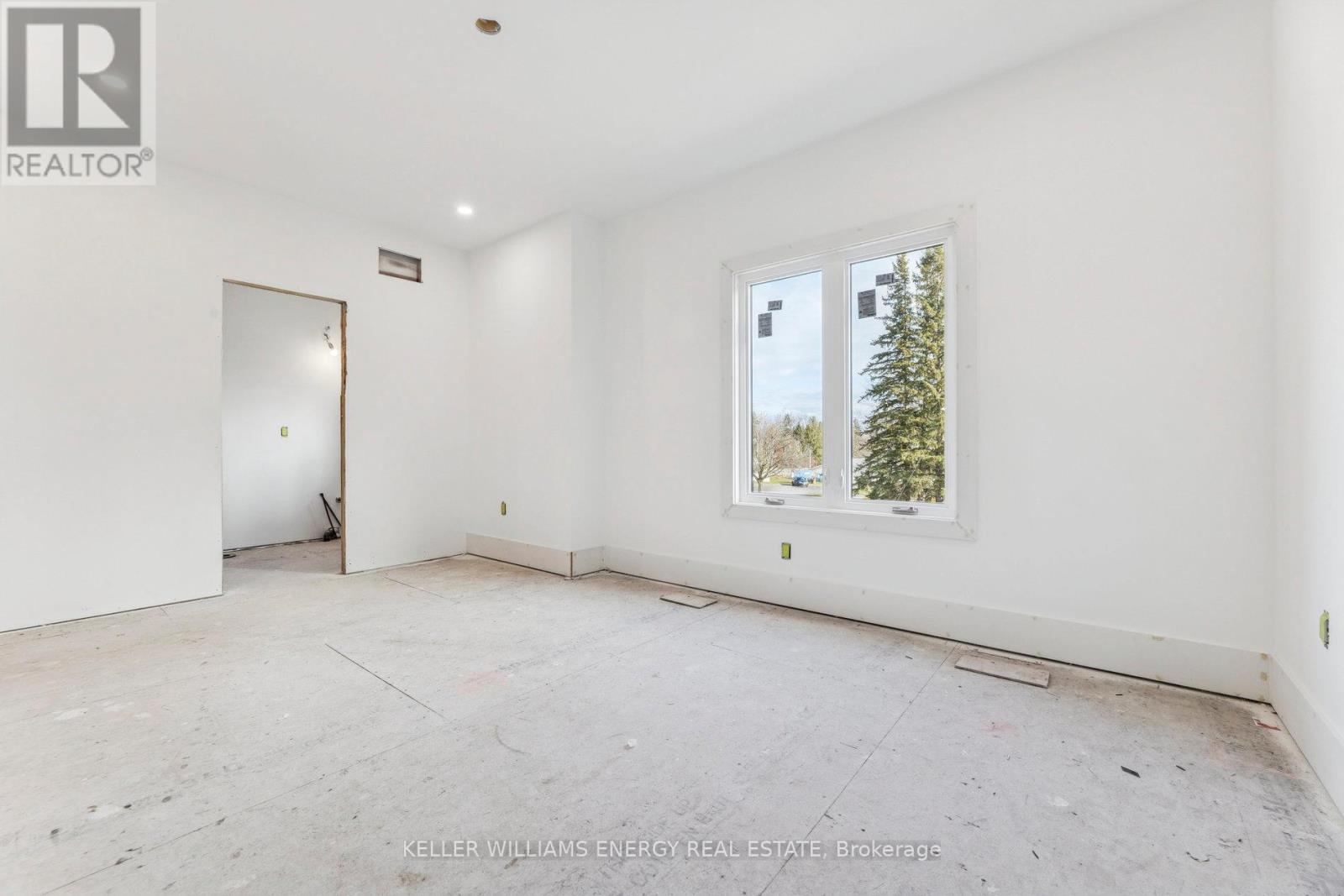 13 Union Street, Cavan Monaghan, Ontario  L0A 1G0 - Photo 10 - X12576616