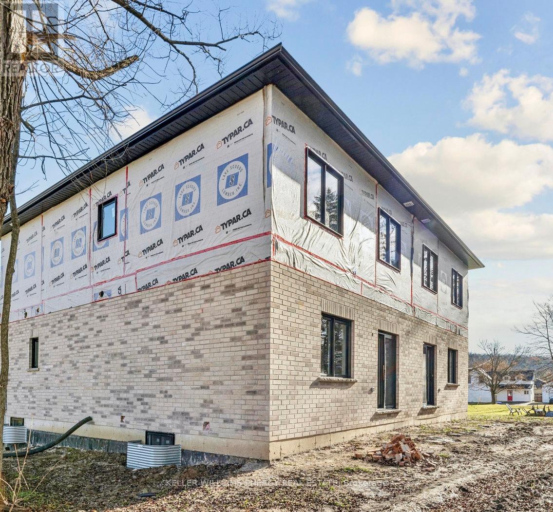 13 Union Street, Cavan Monaghan, Ontario  L0A 1G0 - Photo 3 - X12576616