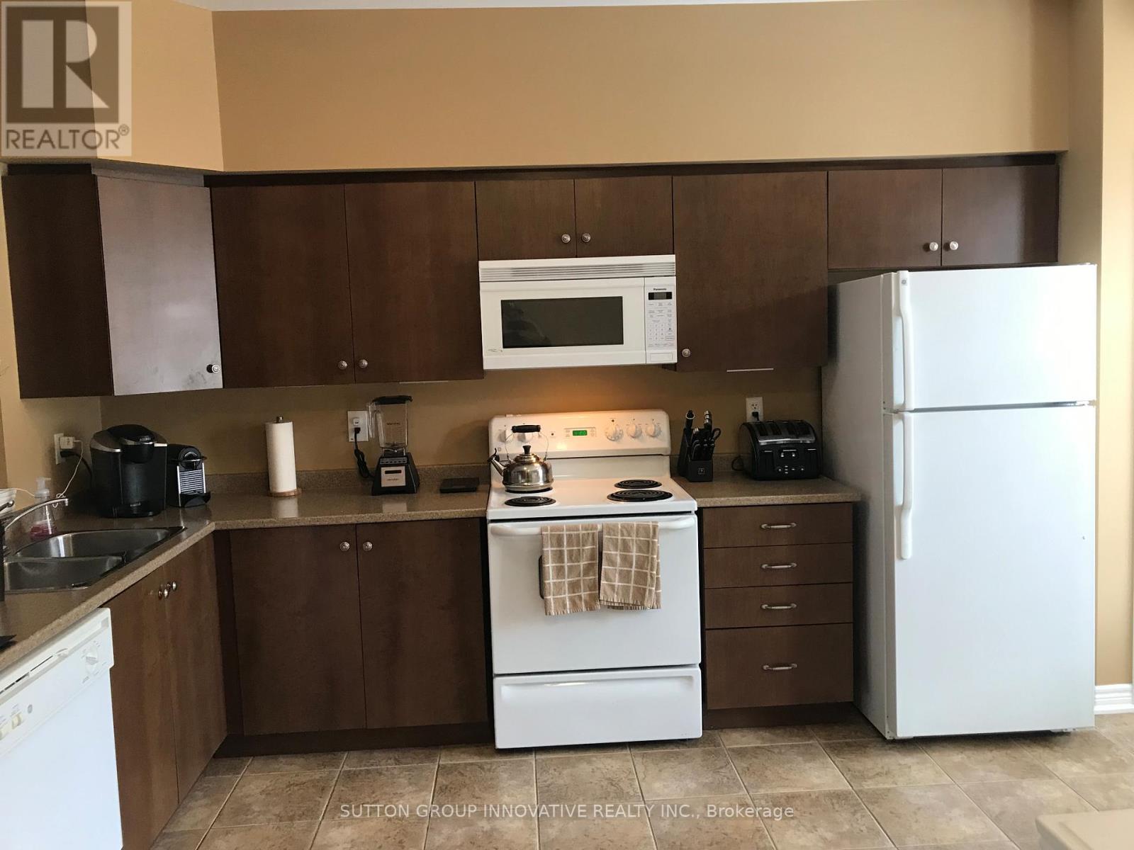 15 Chapman Lane, Hamilton, Ontario  L9G 0A5 - Photo 15 - X12576408