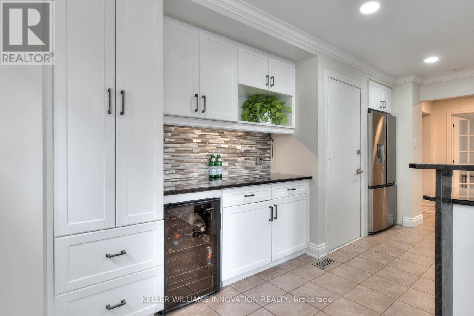 50 Old Forest Crescent, Kitchener, Ontario  N2N 2A3 - Photo 10 - X12576498