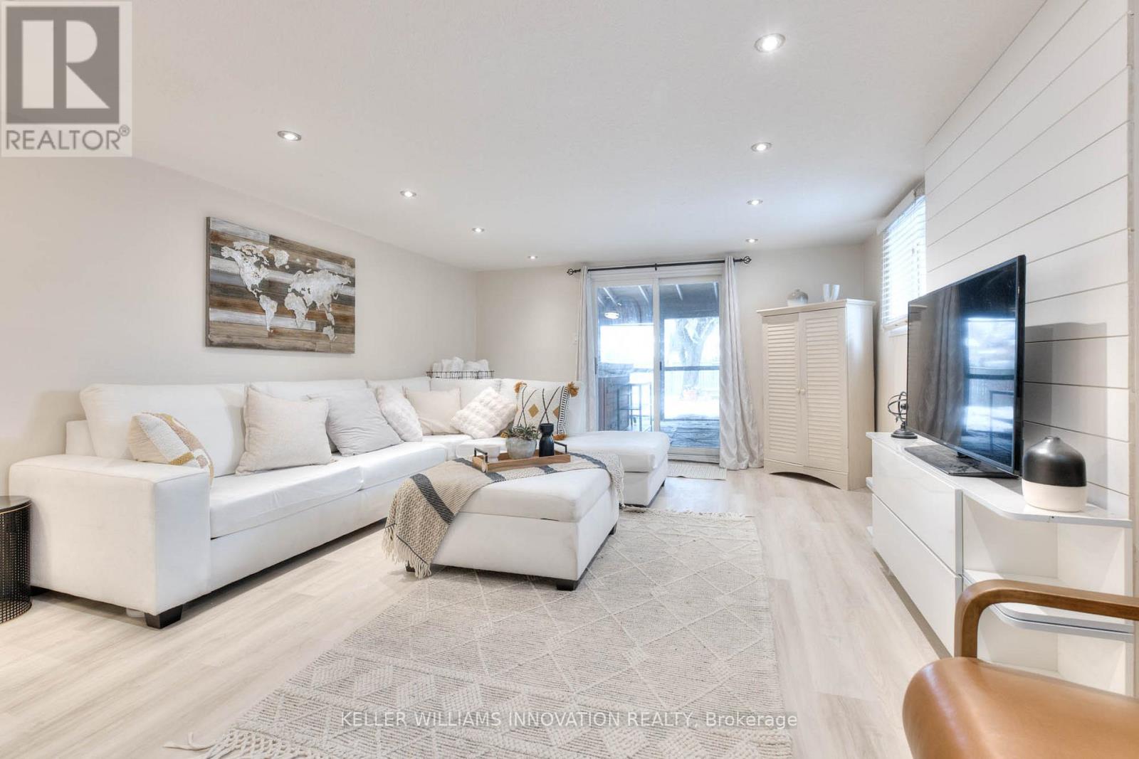 50 Old Forest Crescent, Kitchener, Ontario  N2N 2A3 - Photo 27 - X12576498