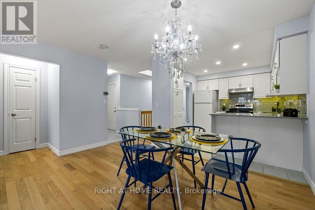 9 - 810 Golf Links Road, Hamilton, Ontario  L9K 1J7 - Photo 10 - X12576550