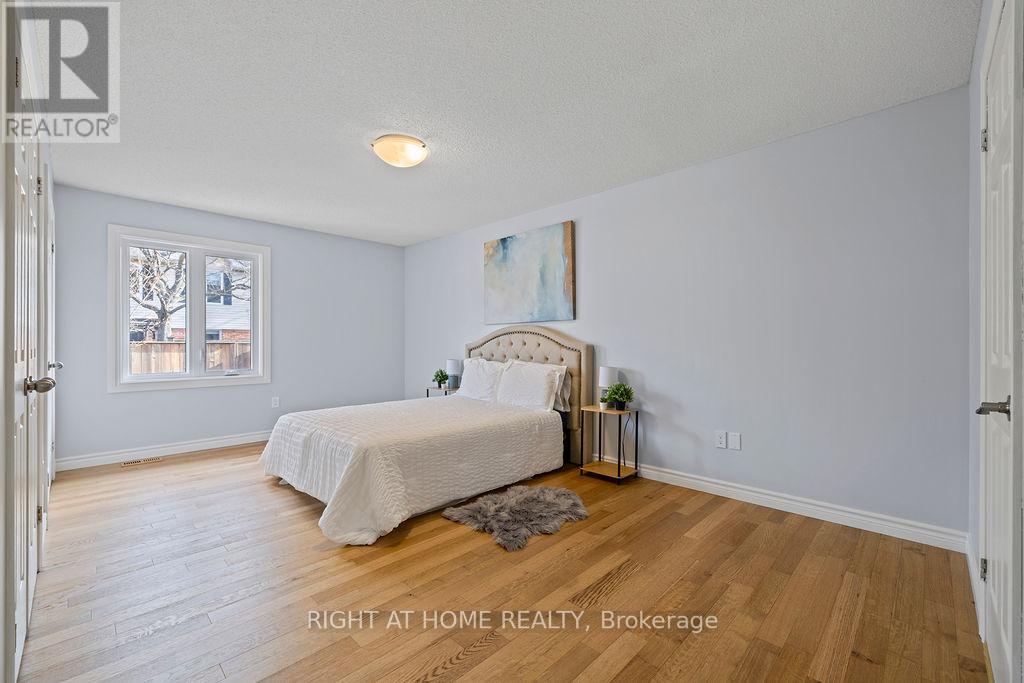 9 - 810 Golf Links Road, Hamilton, Ontario  L9K 1J7 - Photo 13 - X12576550