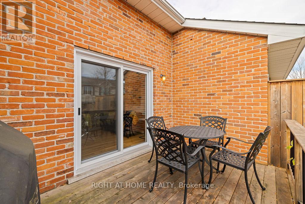9 - 810 Golf Links Road, Hamilton, Ontario  L9K 1J7 - Photo 32 - X12576550