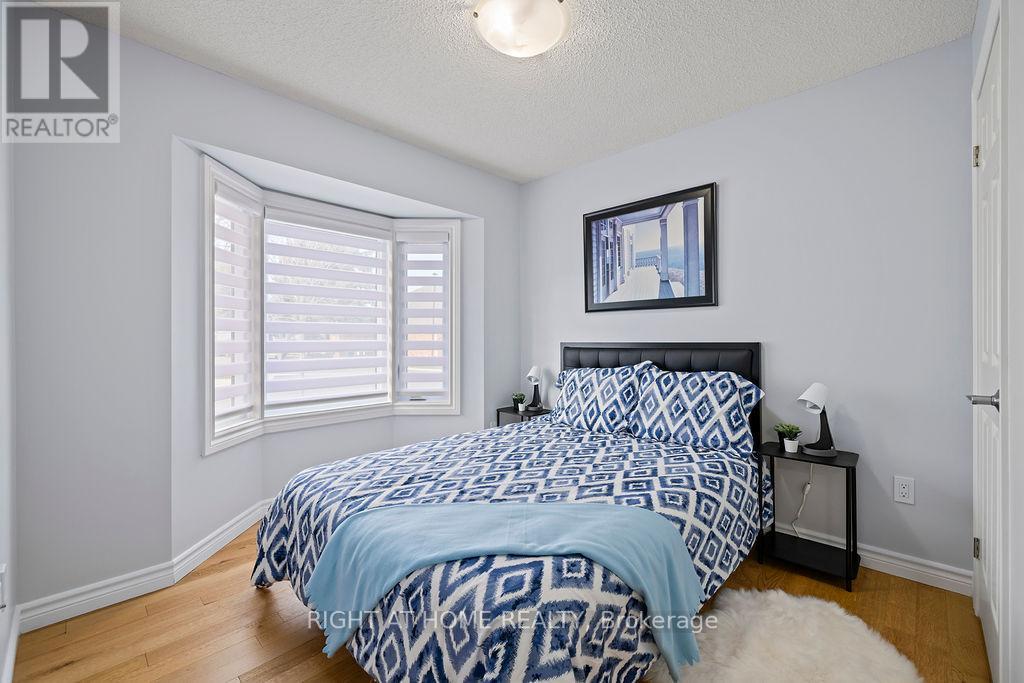 9 - 810 Golf Links Road, Hamilton, Ontario  L9K 1J7 - Photo 5 - X12576550