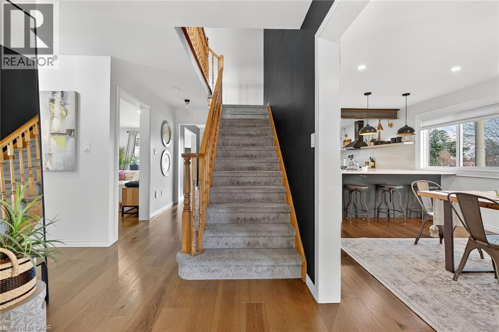 3 Jacqueline Boulevard, Hamilton, Ontario  L9B 2R1 - Photo 5 - 40790531