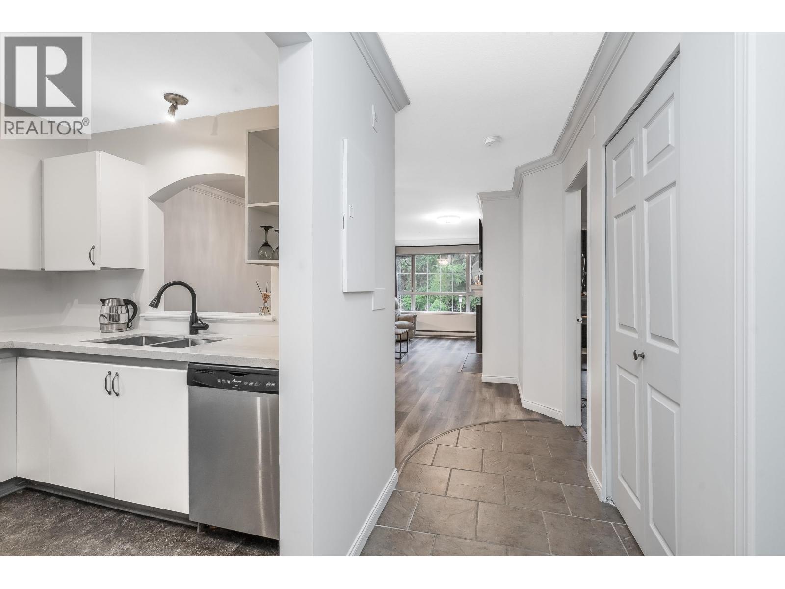 206 2975 Princess Crescent, Coquitlam, British Columbia  V3B 7N3 - Photo 12 - R3069944