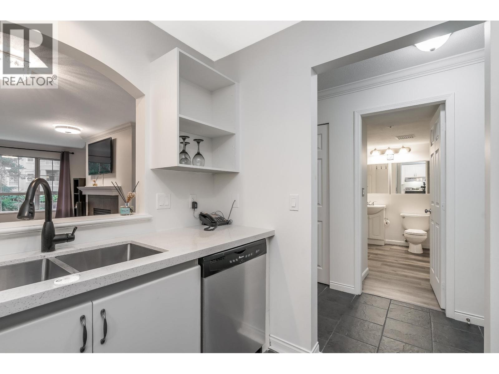 206 2975 Princess Crescent, Coquitlam, British Columbia  V3B 7N3 - Photo 16 - R3069944