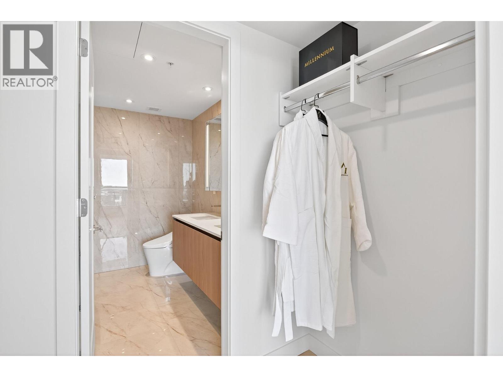 703 135 E 13th Street, North Vancouver, British Columbia  V7L 0J8 - Photo 24 - R3070042