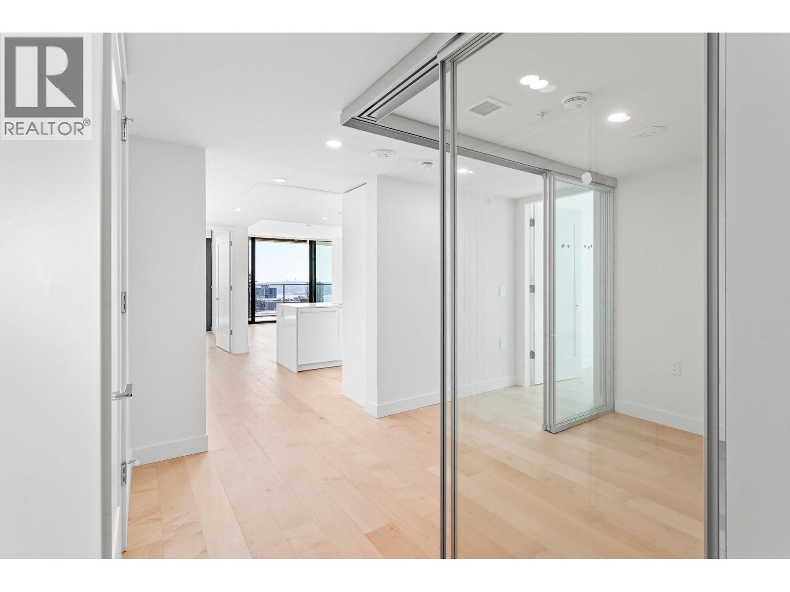 703 135 E 13th Street, North Vancouver, British Columbia  V7L 0J8 - Photo 31 - R3070042