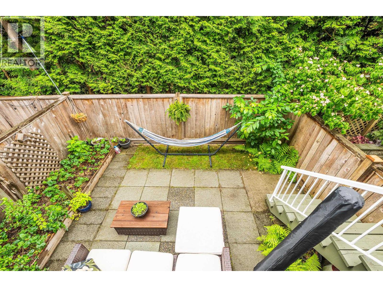 9 39754 Government Road, Squamish, British Columbia  V8B 0G3 - Photo 1 - R3070051