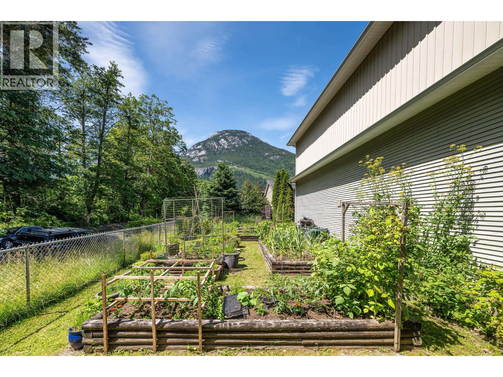 9 39754 Government Road, Squamish, British Columbia  V8B 0G3 - Photo 38 - R3070051