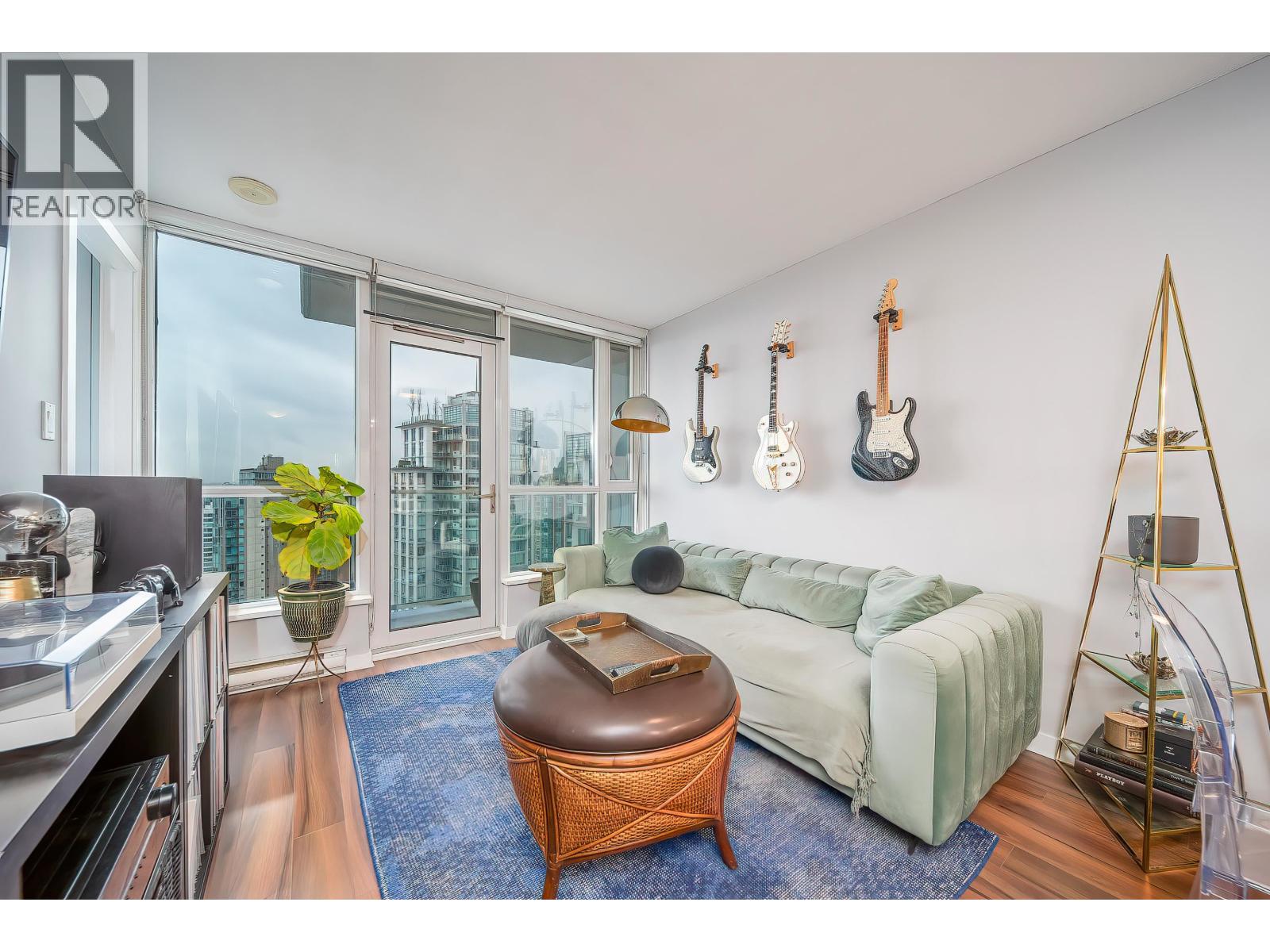 2605 833 Seymour Street, Vancouver, British Columbia  V6B 0G4 - Photo 2 - R3070063