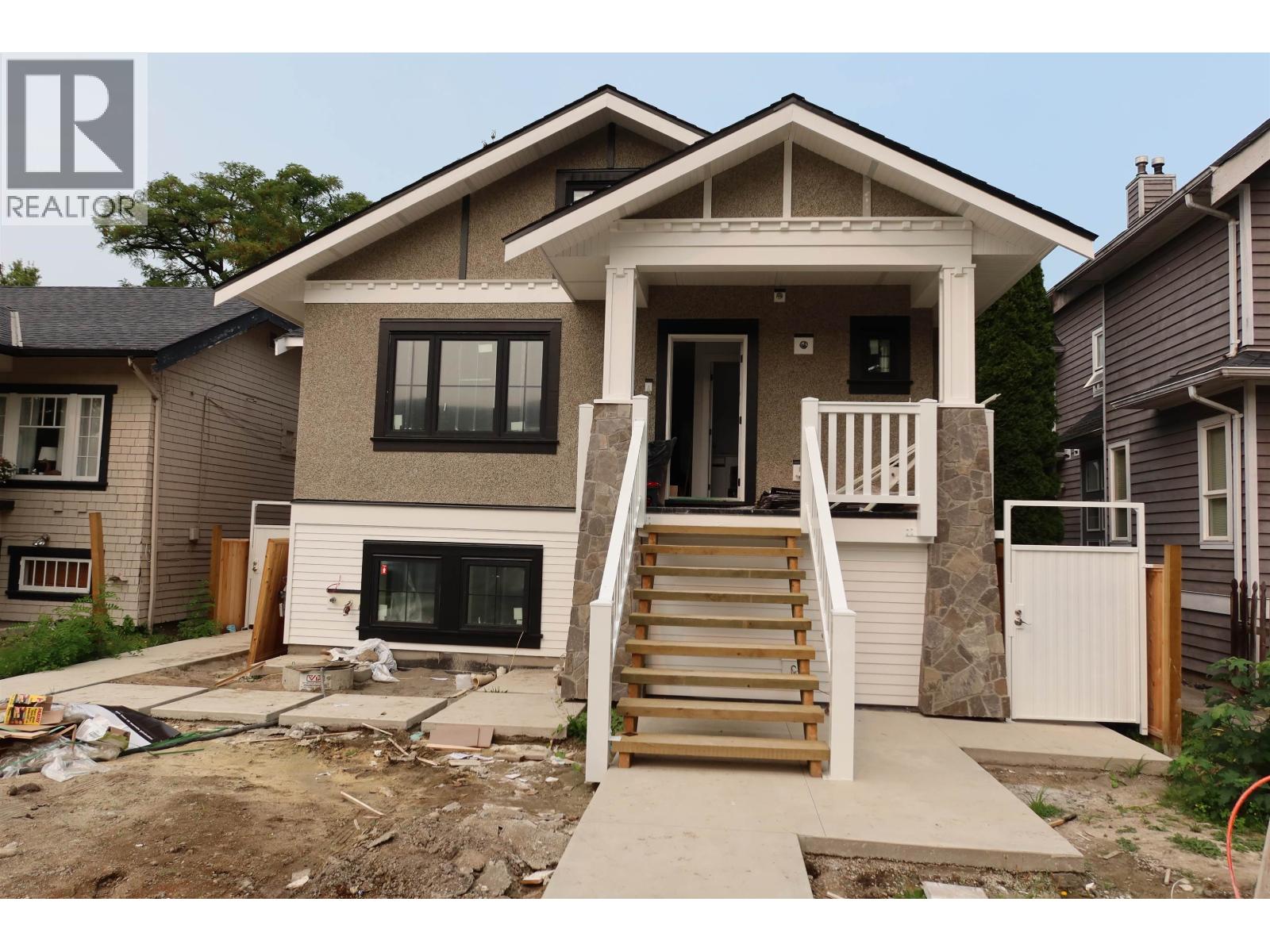 A 2735 W 8th Avenue, Vancouver, British Columbia  V6K 2B7 - Photo 8 - R3070080