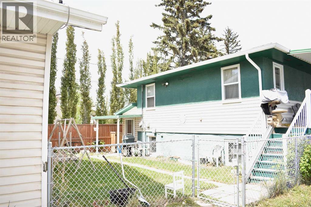 8543 Bowness Road Nw, Calgary, Alberta  T3B 0H8 - Photo 17 - A2254549