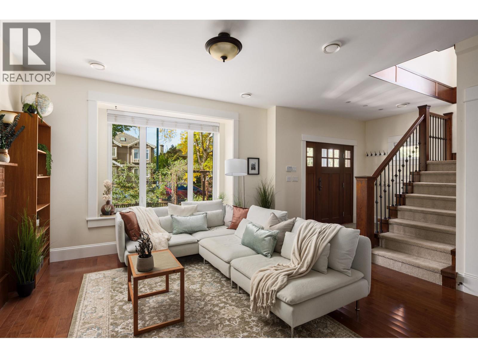 4804 Elgin Street, Vancouver, British Columbia  V5V 4S2 - Photo 7 - R3070046