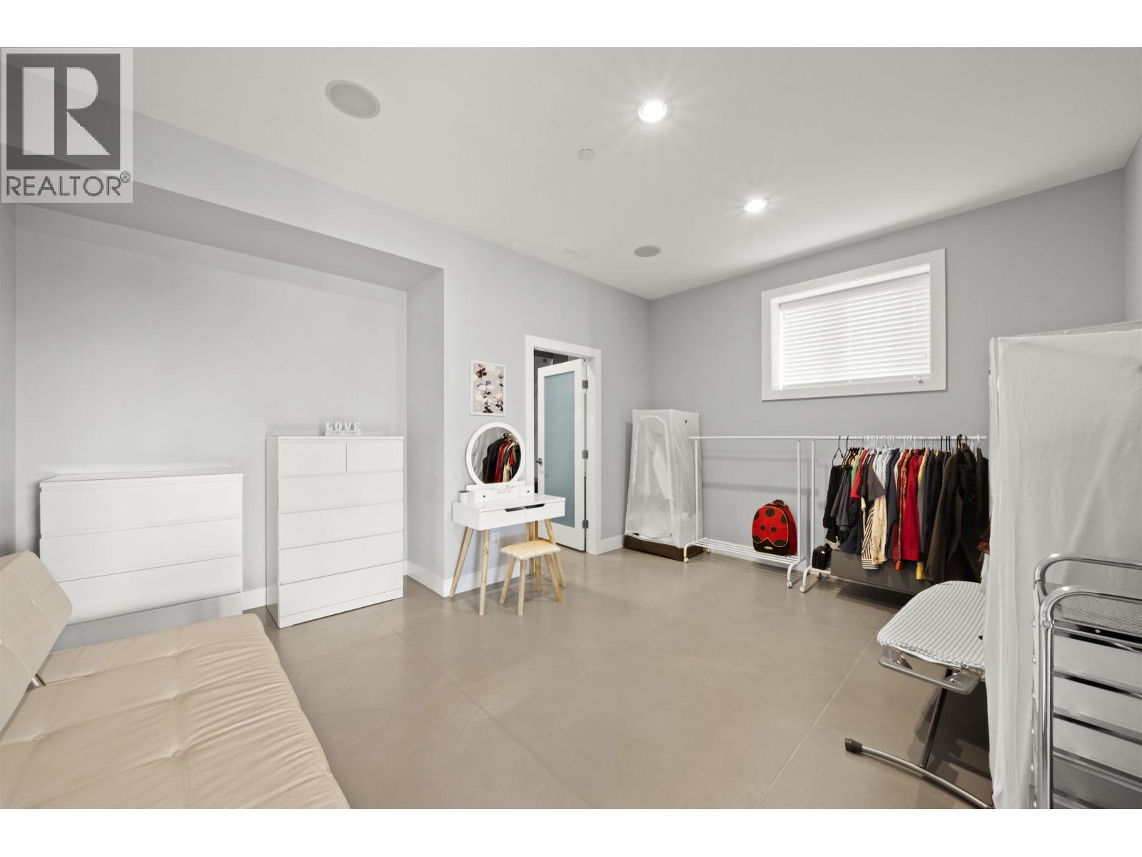 13645 Mckercher Drive, Maple Ridge, British Columbia  V4R 0E1 - Photo 21 - R3070065