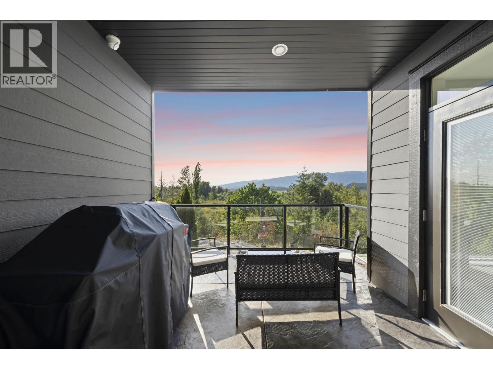 13645 Mckercher Drive, Maple Ridge, British Columbia  V4R 0E1 - Photo 8 - R3070065