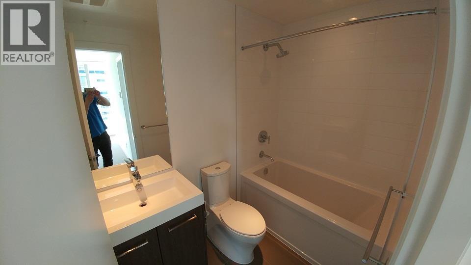 801 9060 University Crescent, Burnaby, British Columbia  V5A 0E1 - Photo 6 - R3070057