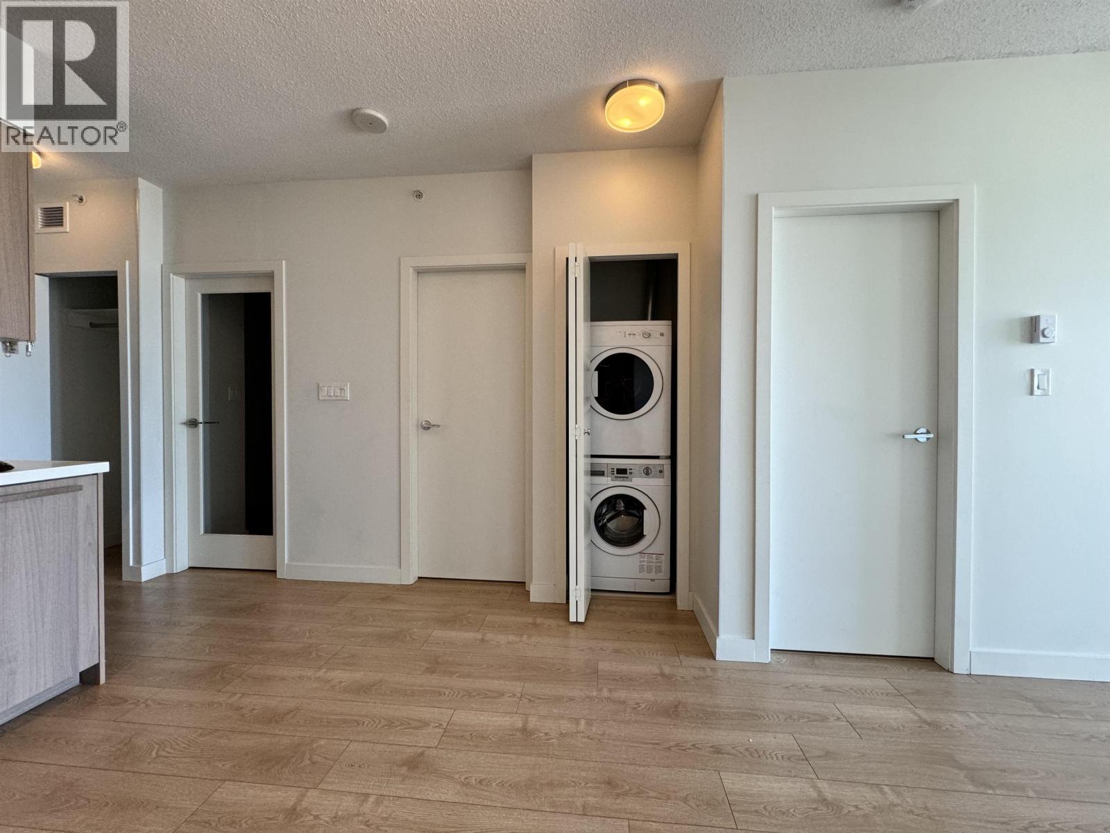 3501 6588 Nelson Avenue, Burnaby, British Columbia  V5H 0E8 - Photo 10 - R3070064