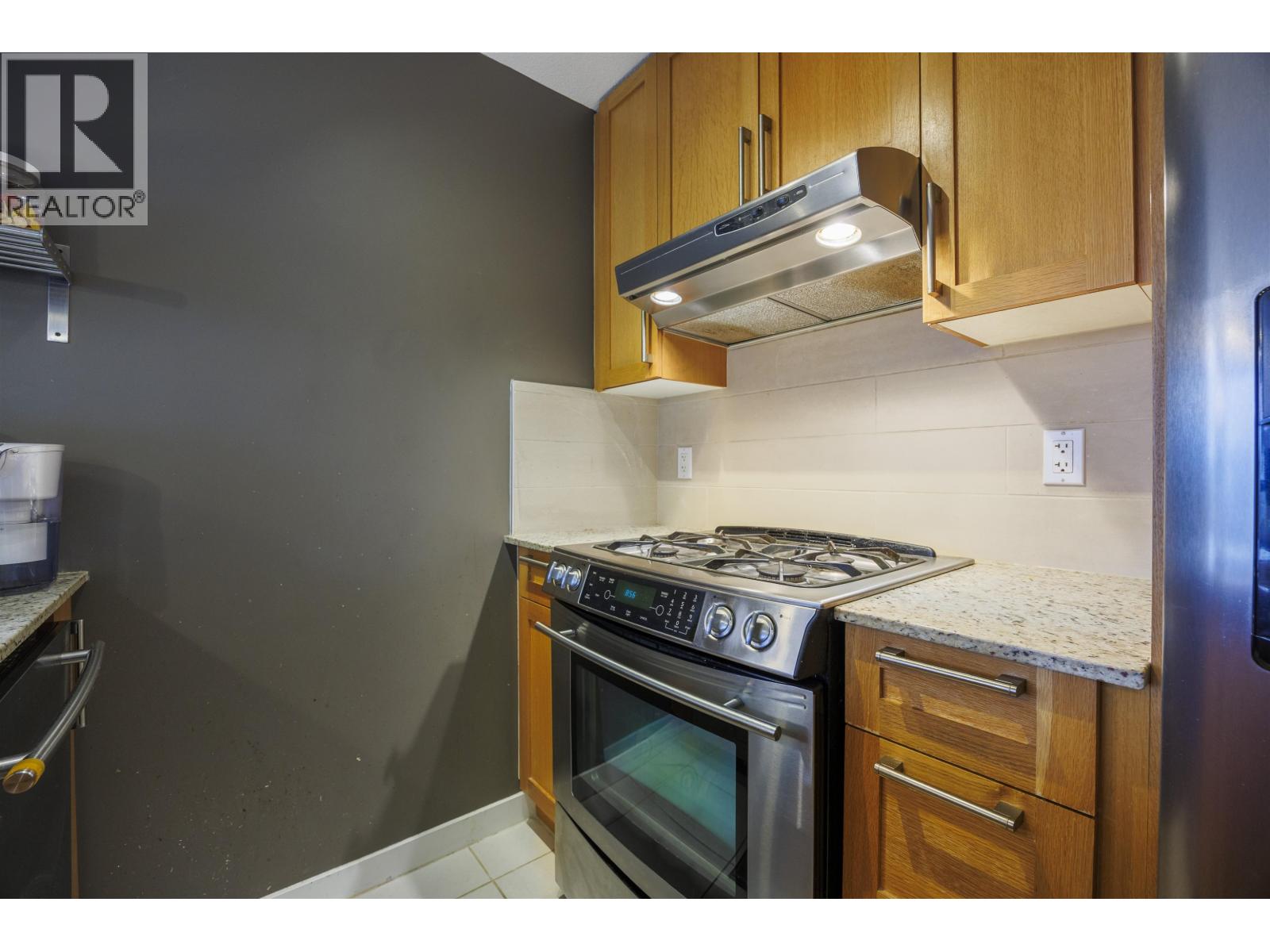 1607 7088 Salisbury Avenue, Burnaby, British Columbia  V5E 0A4 - Photo 11 - R3069736