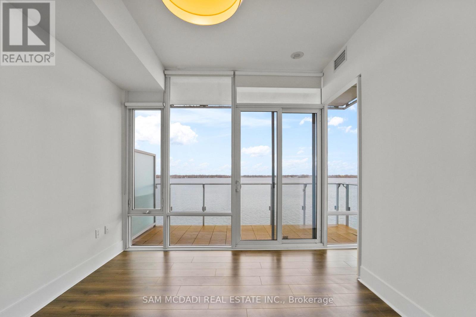 914 - 29 Queens Quay E, Toronto, Ontario  M5E 0A4 - Photo 16 - C12575402