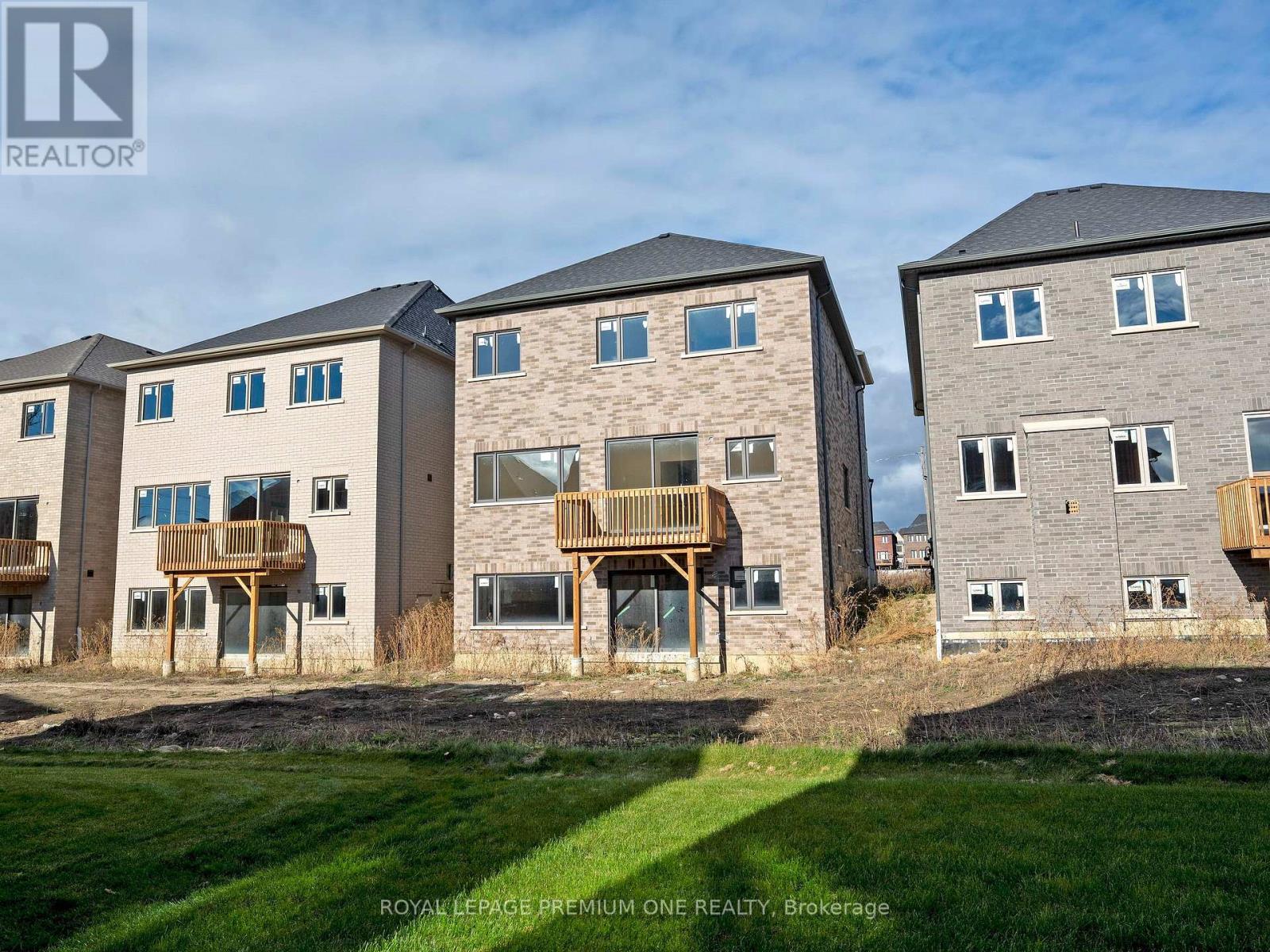 15 Antonietta Crescent, Vaughan, Ontario  L4H 5E3 - Photo 35 - N12576472