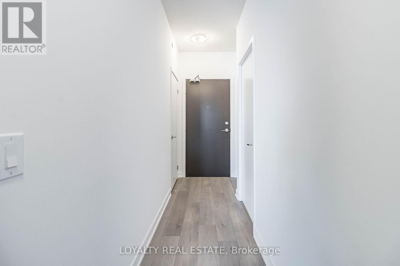 621 - 38 Honeycrisp Crescent, Vaughan, Ontario  L4K 0M8 - Photo 13 - N12533854