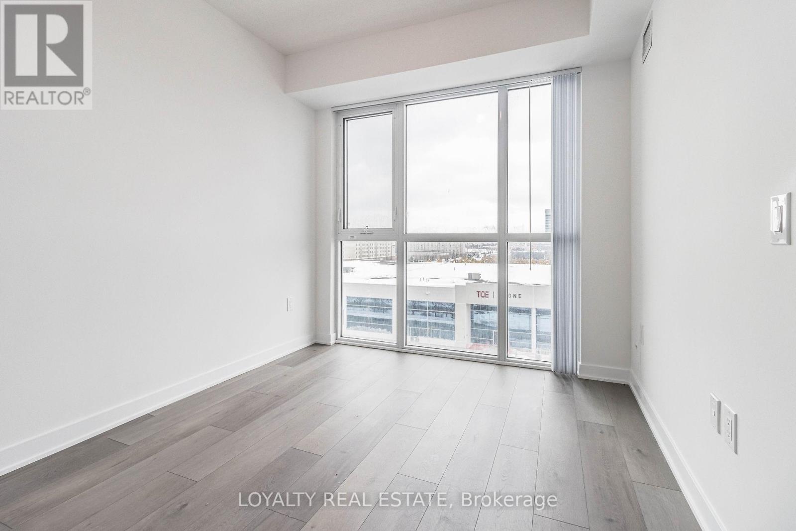 621 - 38 Honeycrisp Crescent, Vaughan, Ontario  L4K 0M8 - Photo 28 - N12533854