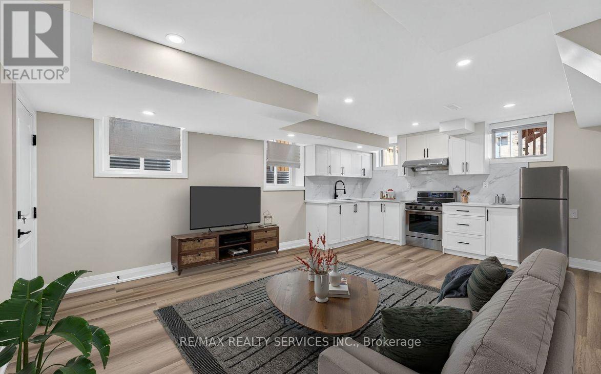 1378 Broderick Street, Innisfil, Ontario  L9S 0P5 - Photo 1 - N12576510