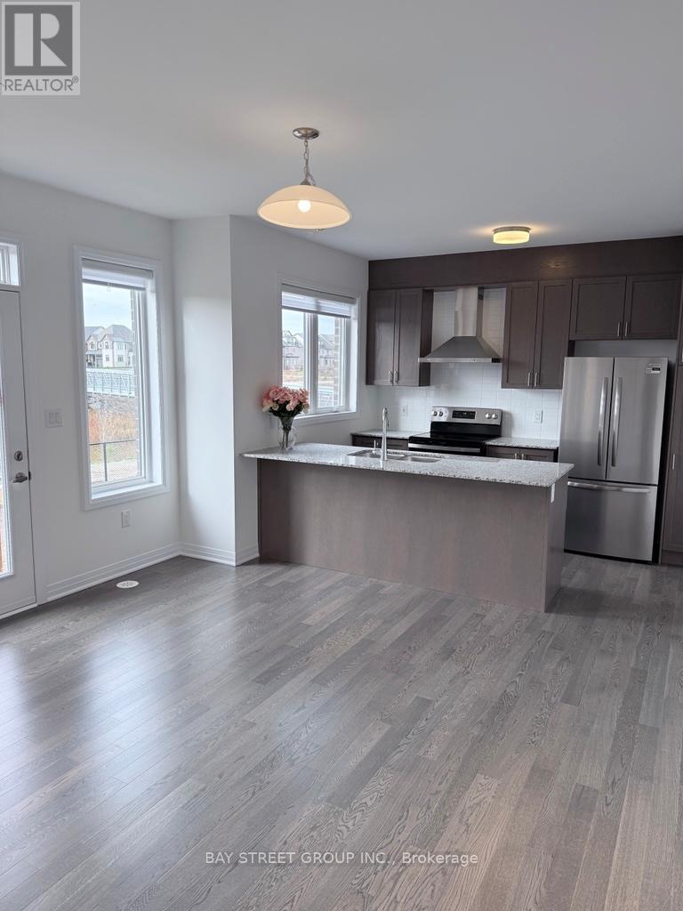 3210 Crystal Drive, Oakville, Ontario  L6M 5S8 - Photo 8 - W12570582