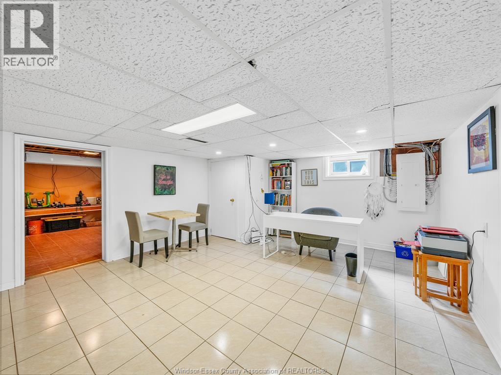 542 Second Concession N, Amherstburg, Ontario N9V 3E3 - Photo 32 - 25030610