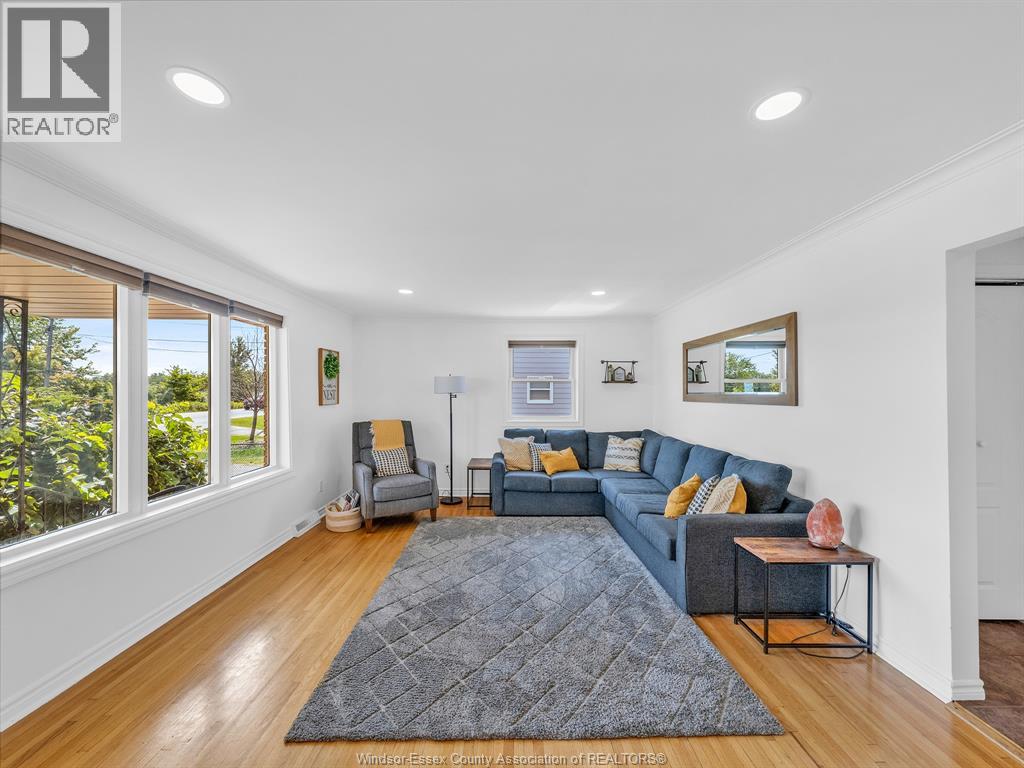 542 Second Concession N, Amherstburg, Ontario N9V 3E3 - Photo 5 - 25030610