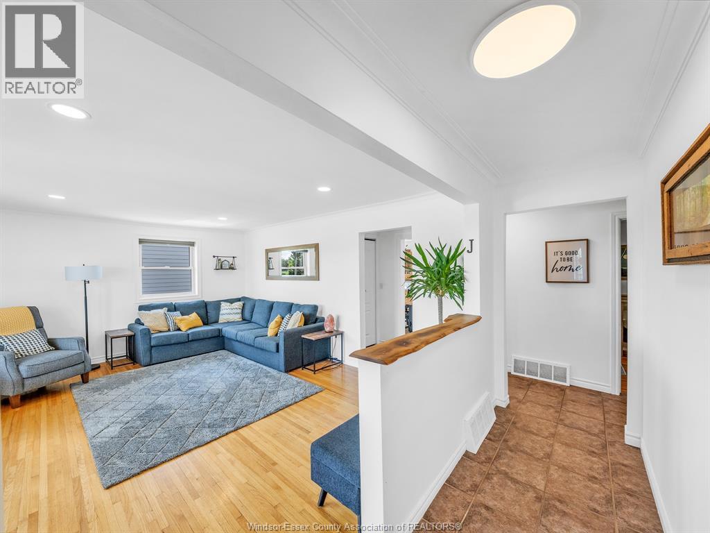 542 Second Concession N, Amherstburg, Ontario N9V 3E3 - Photo 9 - 25030610