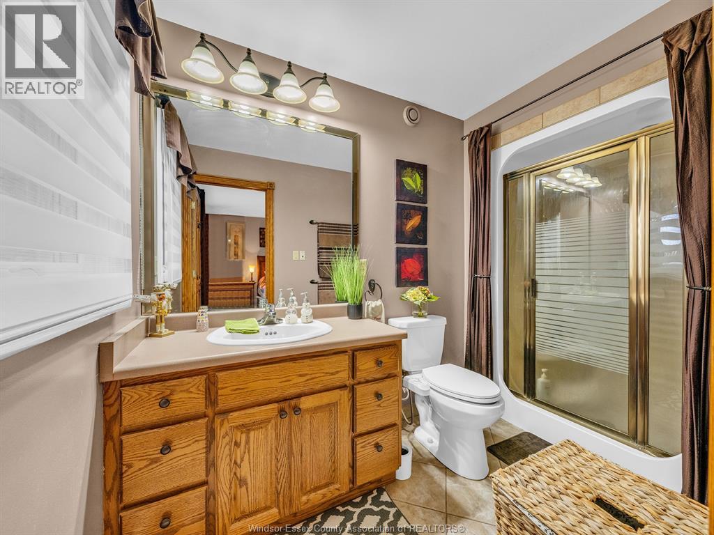 4160 Baseline, Windsor, Ontario N9A 6T3 - Photo 11 - 25030603