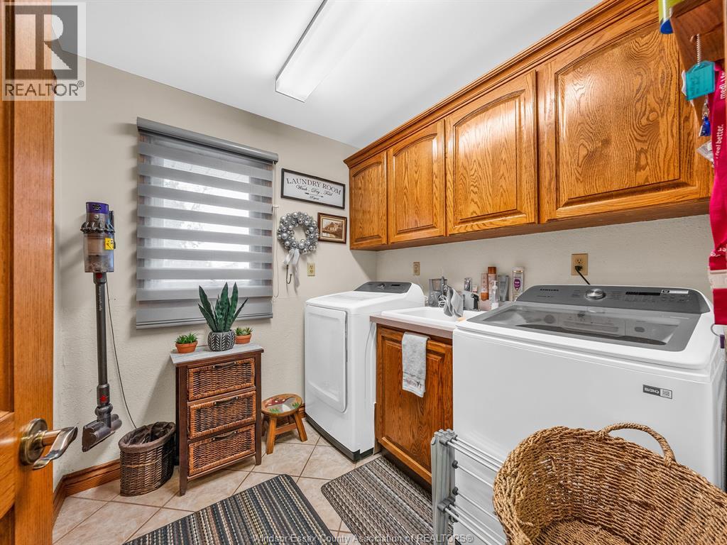 4160 Baseline, Windsor, Ontario N9A 6T3 - Photo 15 - 25030603