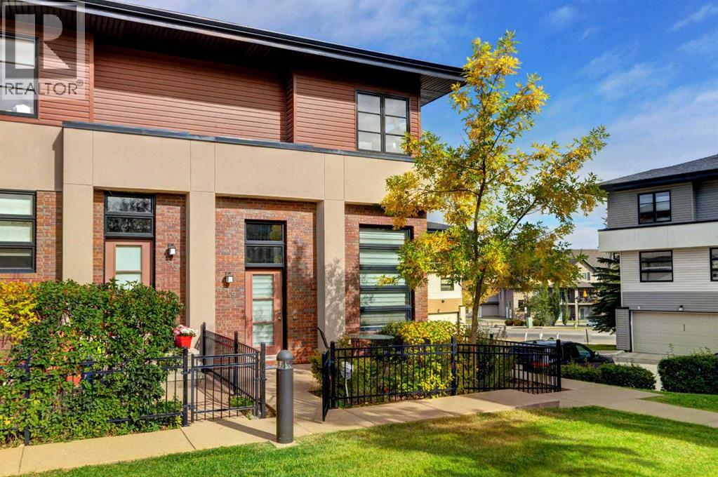 315 Aspen Hills Villas Sw, Calgary, Alberta  T3H 0H9 - Photo 3 - A2261115