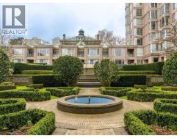 TH1 2668 ASH STREET, Vancouver, British Columbia