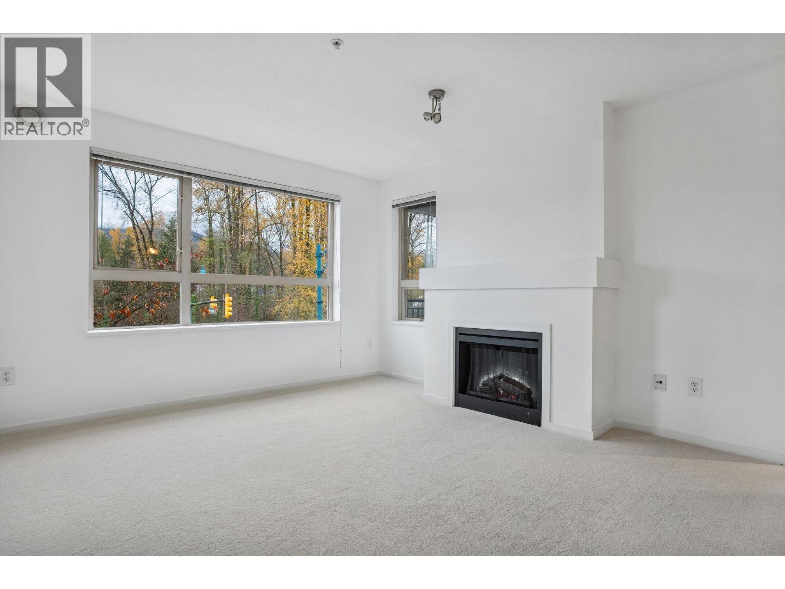 206 700 Klahanie Drive, Port Moody, British Columbia  V3H 5L3 - Photo 5 - R3069713