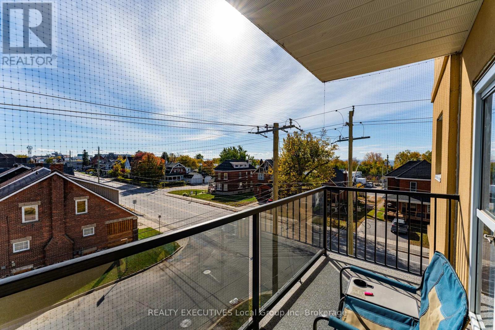 303 - 810 Main Street W, North Bay, Ontario P1B 2V9 - Photo 14 - X12576646